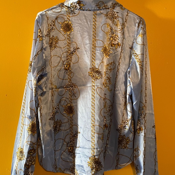 Silk rue 21 dressy shirt - Picture 2 of 2